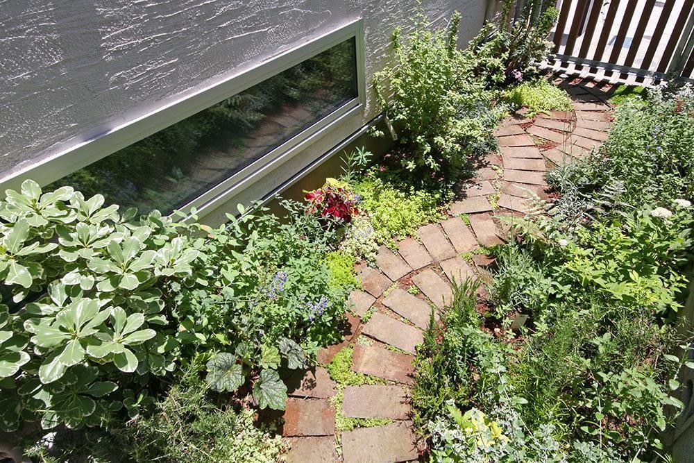 たのしいガーデンライフを お庭を彩るテクニック Suvaco スバコ