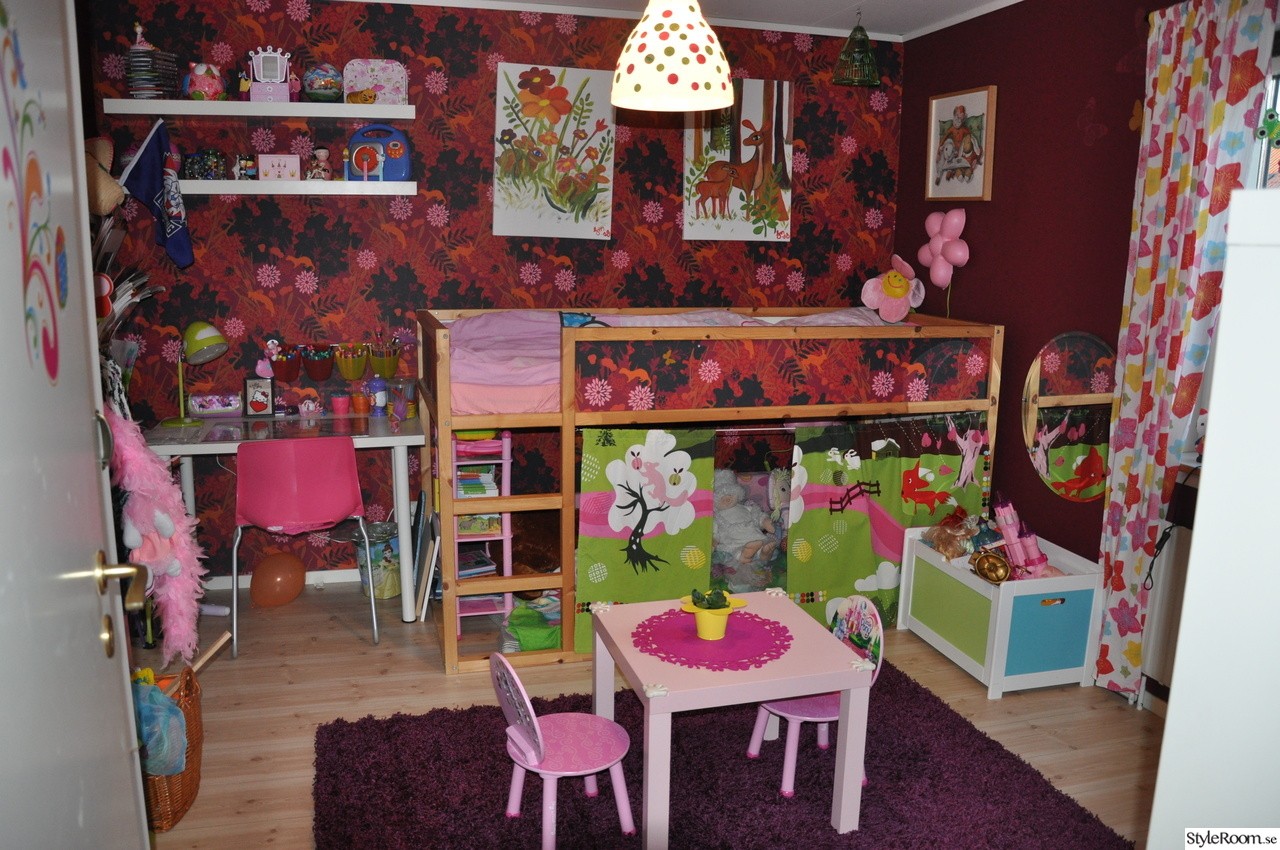 スウェーデンの10才以下の女の子の部屋 ピンクピンクピンク Suvaco スバコ