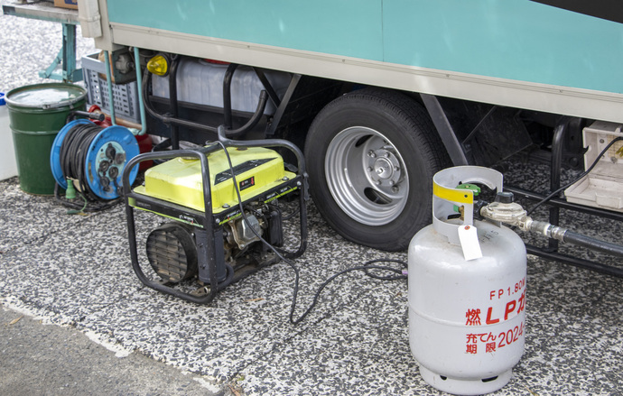 キッチンカーのプロパンガス利用例