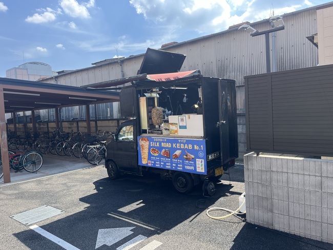 シルクロド　ケバブの店主