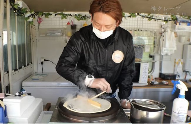ULTIMATE CREPESの店主