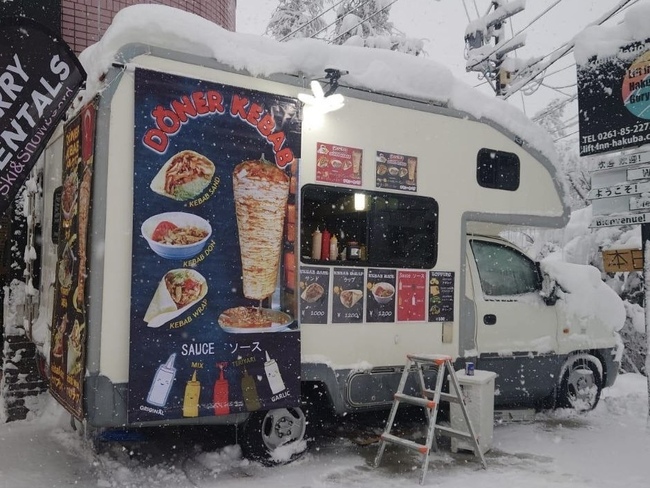 キッチンカーあじぃ