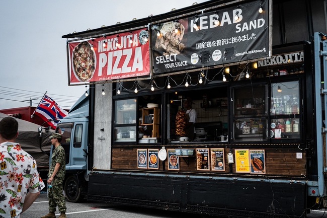 屋台レストランねこじた