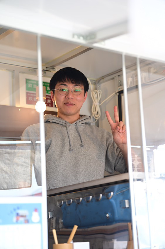 けんさんのかすてらぼ〜る2号車の店主