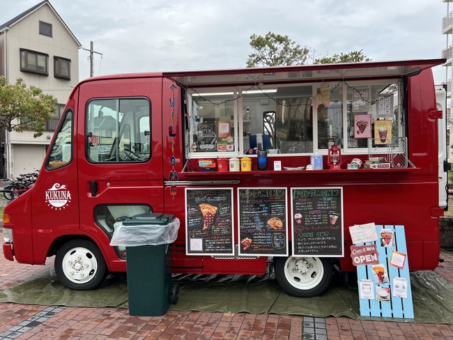 フードトラックKUKUNA