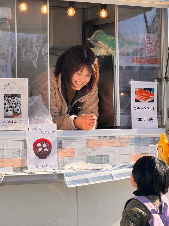 ごはんcafe moiの店主