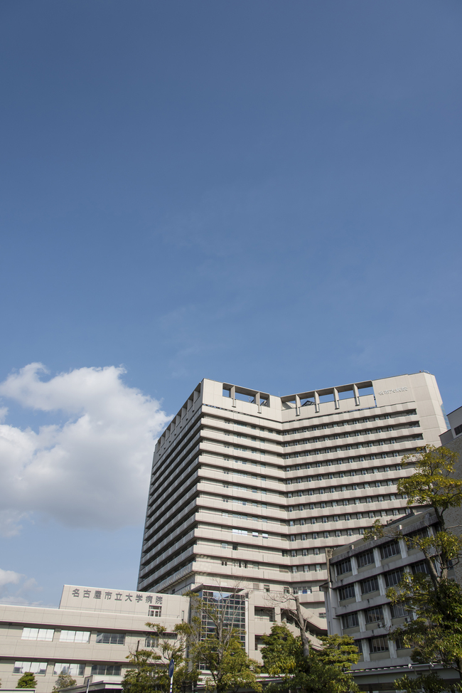 名古屋市立大学病院　消防空地付近