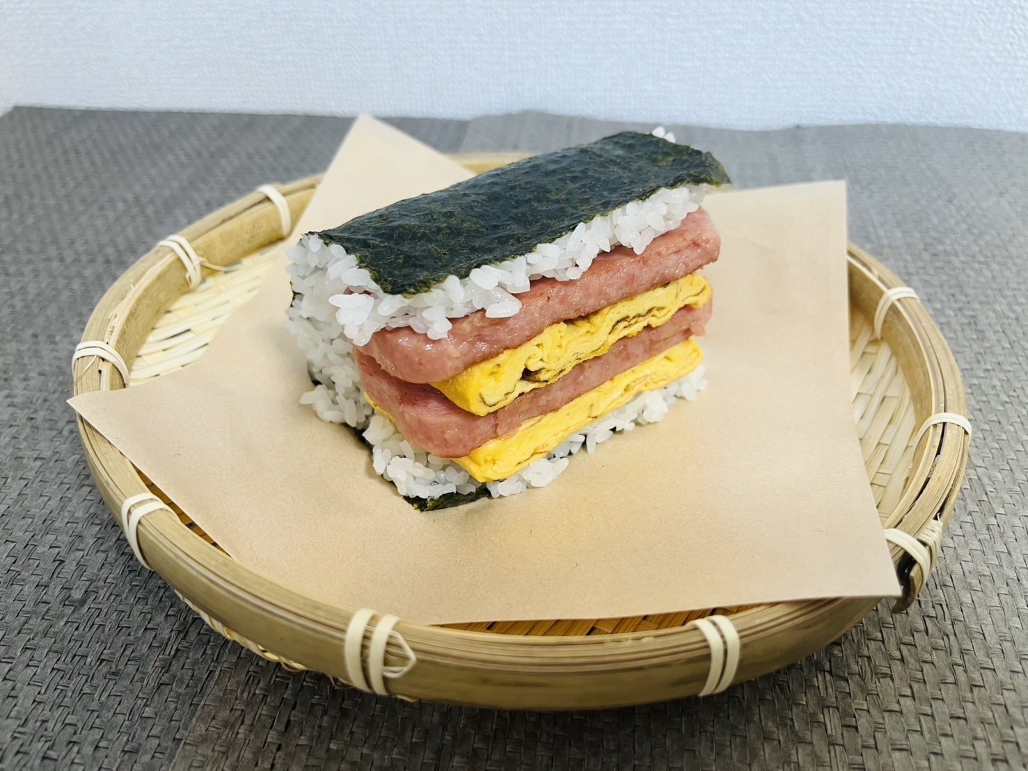 ポークサンドおにぎり