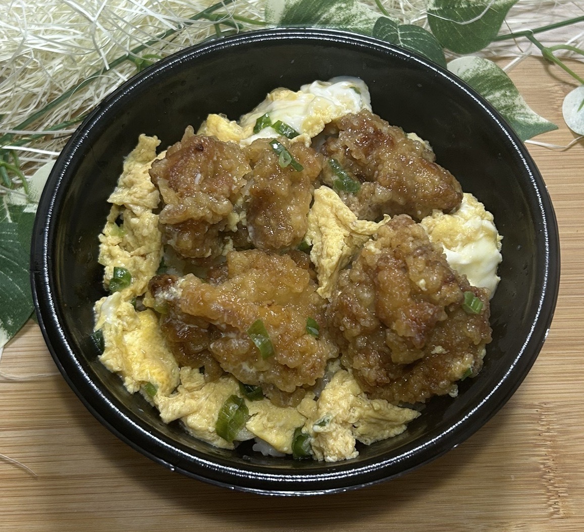 卵とじ唐揚げ丼