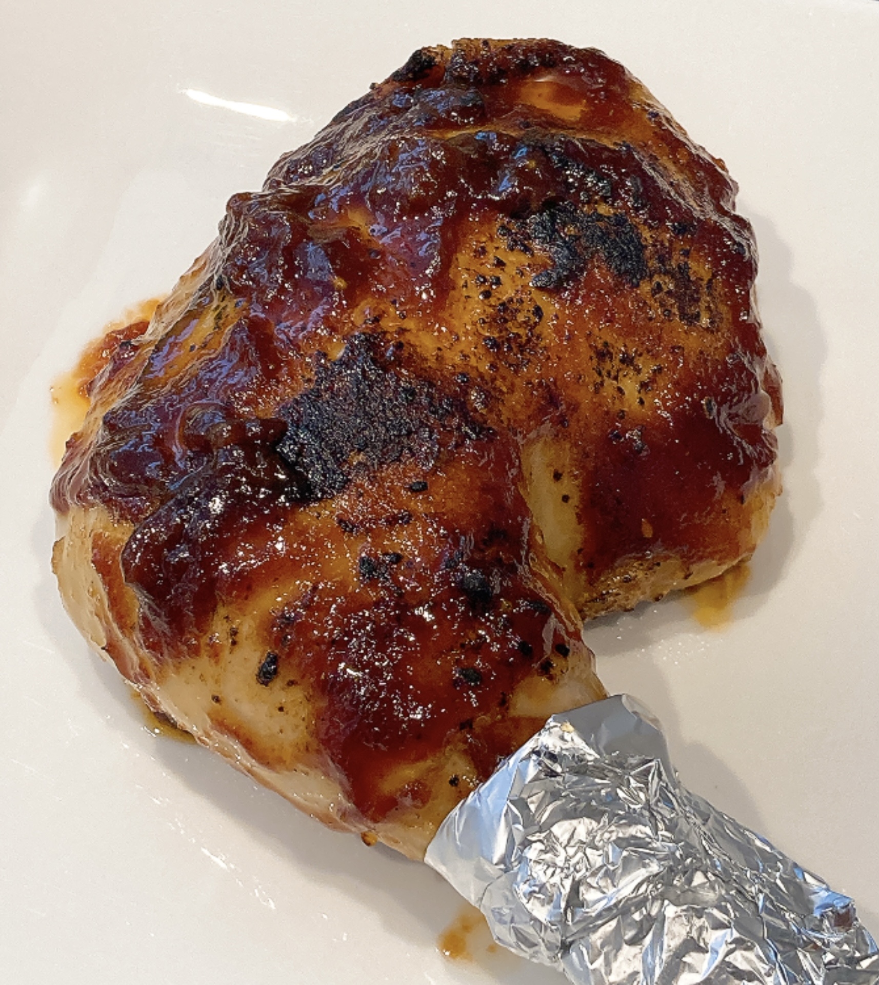 国産鶏骨付きもも肉ワイルドBBQ