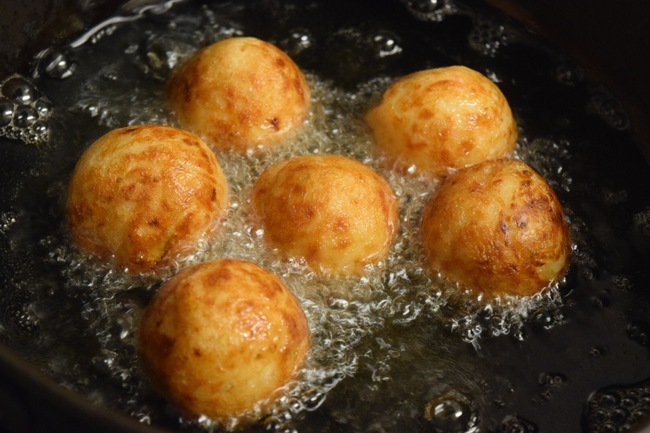 揚げたこ焼き