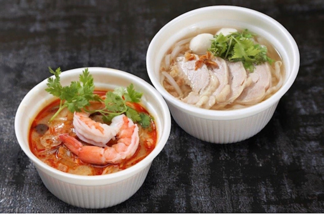 タイラーメン(コクあるチキンスープ・ピリカラトムヤムクン）