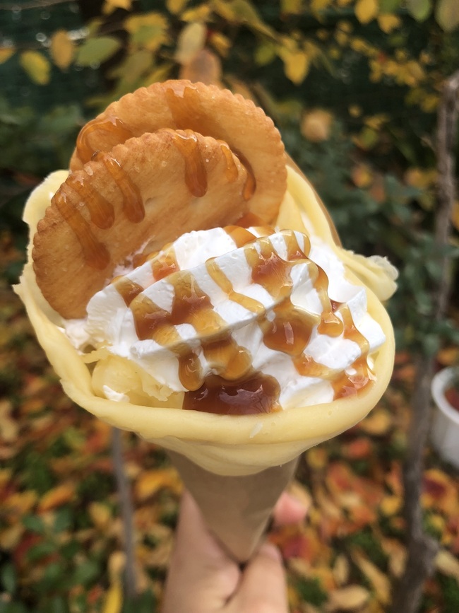 塩キャラメルビスケットクレープ