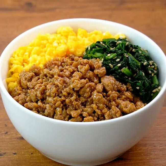 そぼろ丼