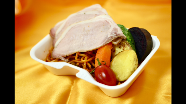 ナポ焼き　気まぐれ肉乗せ