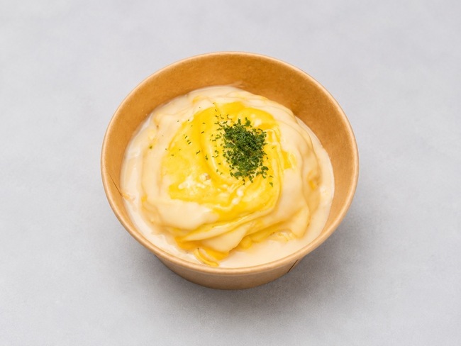 クリームソースオムライス