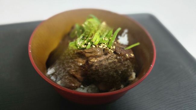 ミニステーキ丼
