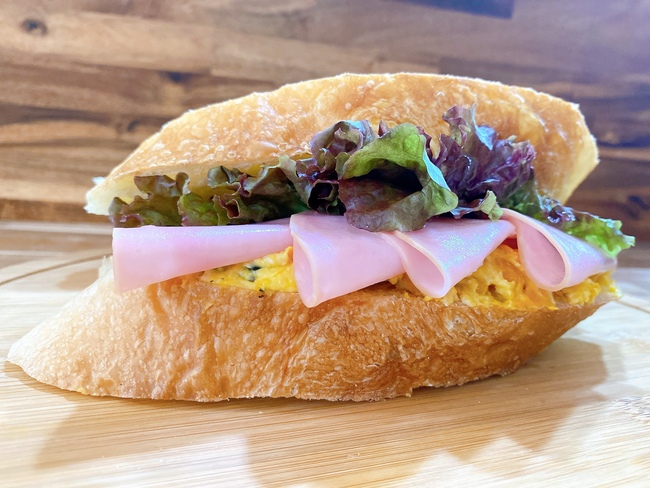 ソフトフランスパンサンドイッチ