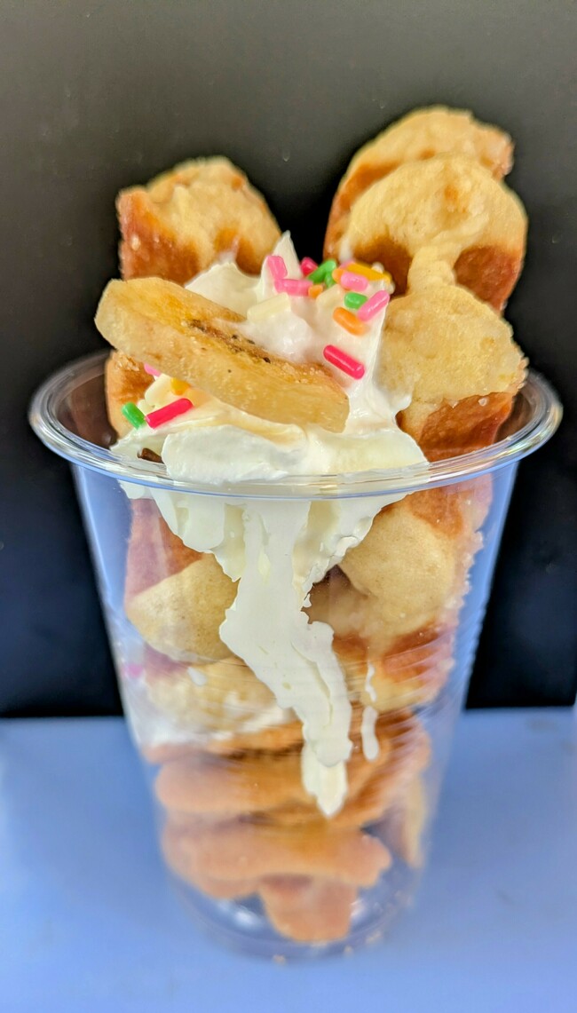 ８オンスのカップワッフル