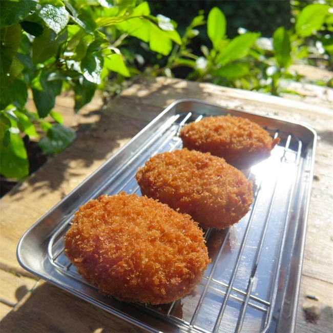 さぬきオリーブ豚のコロッケ