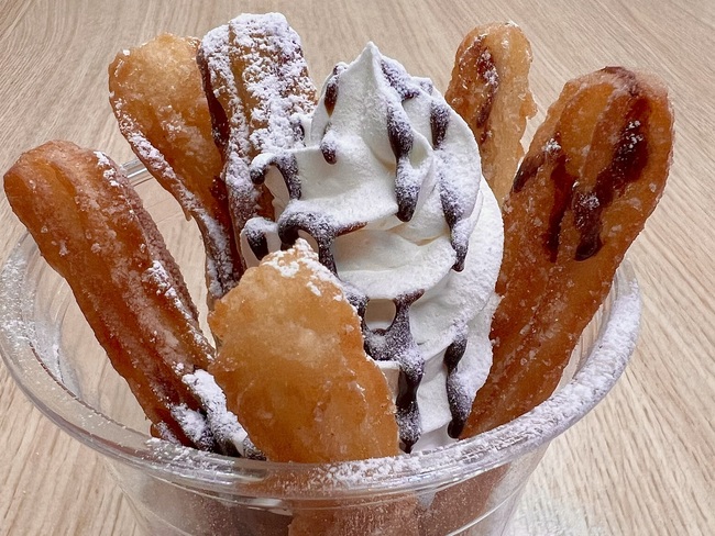 揚げたて！チュロス