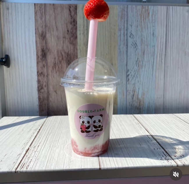 いちごミルク(朝摘みあまおう いちご1個付き)