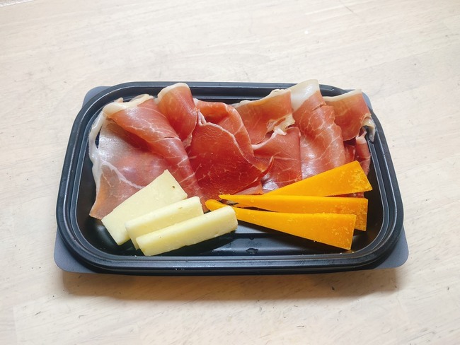 ハモンセラーノ＆チーズ