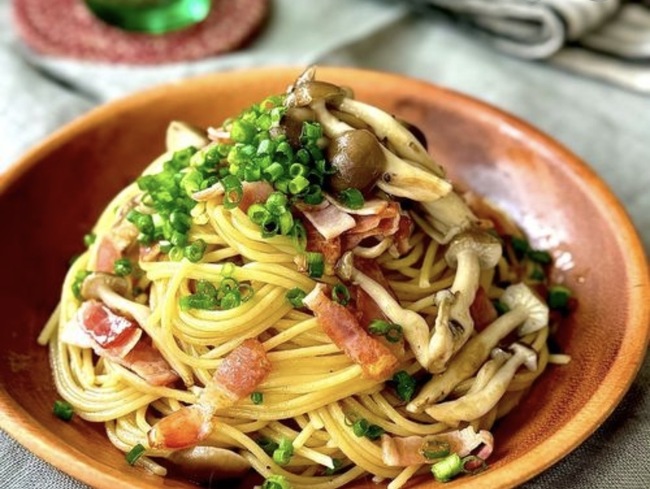 たっぷりきのこの和風パスタ