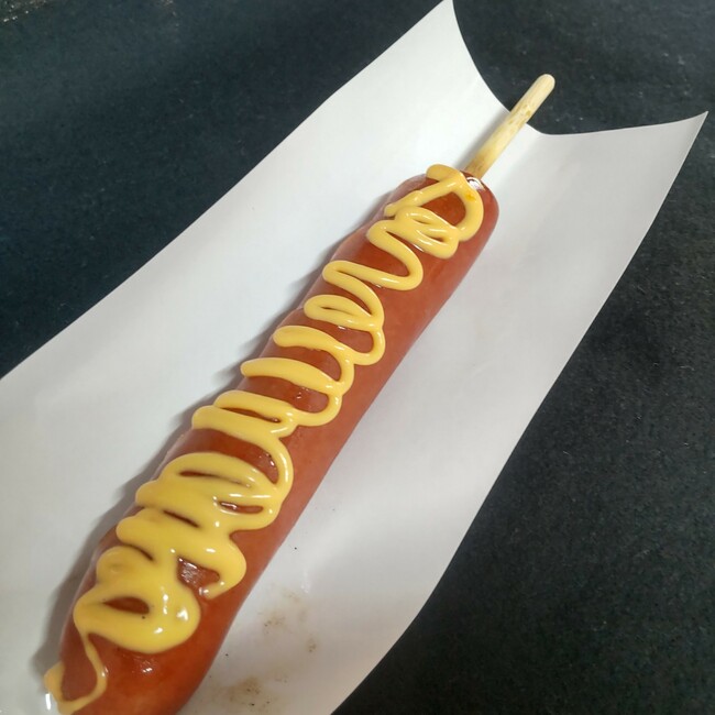 フランクフルト（とろーりチーズソース）