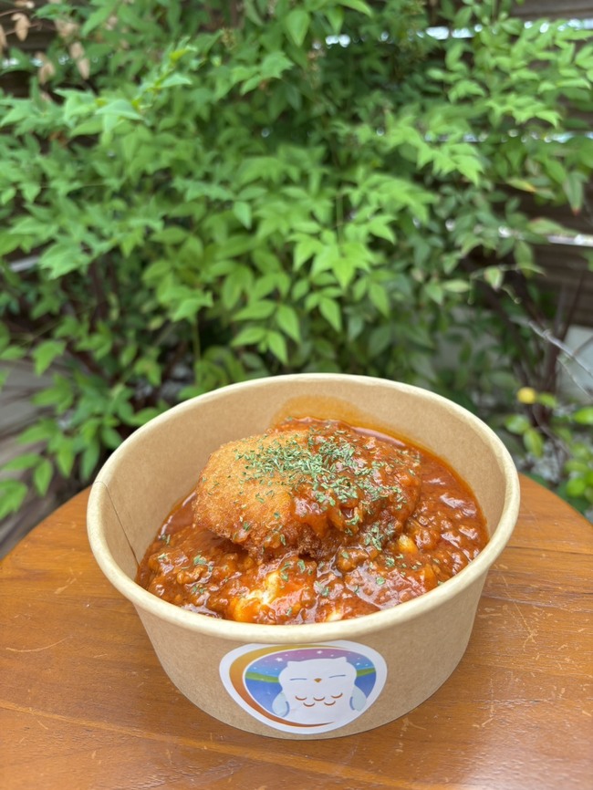 ミートソースコロッケ丼