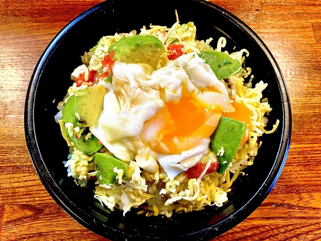 明太アボカドチーズ丼