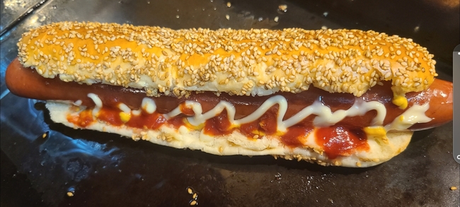 白ゴマドックinロングフランク