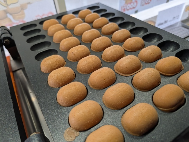 ベビーカステラ　ベビパフェ　ジャンボフランク　ドリンク