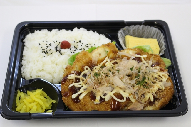 日替わり弁当３種例、お好み焼き風チキン弁当