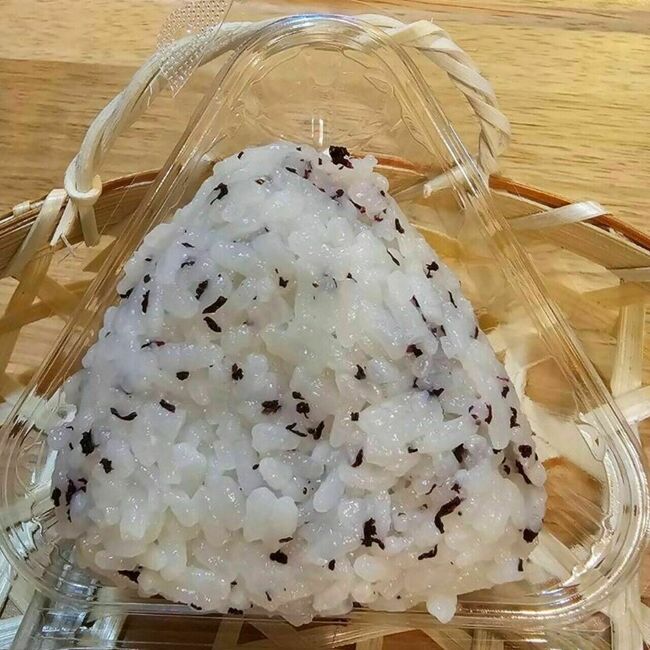 おにぎり(しそ)