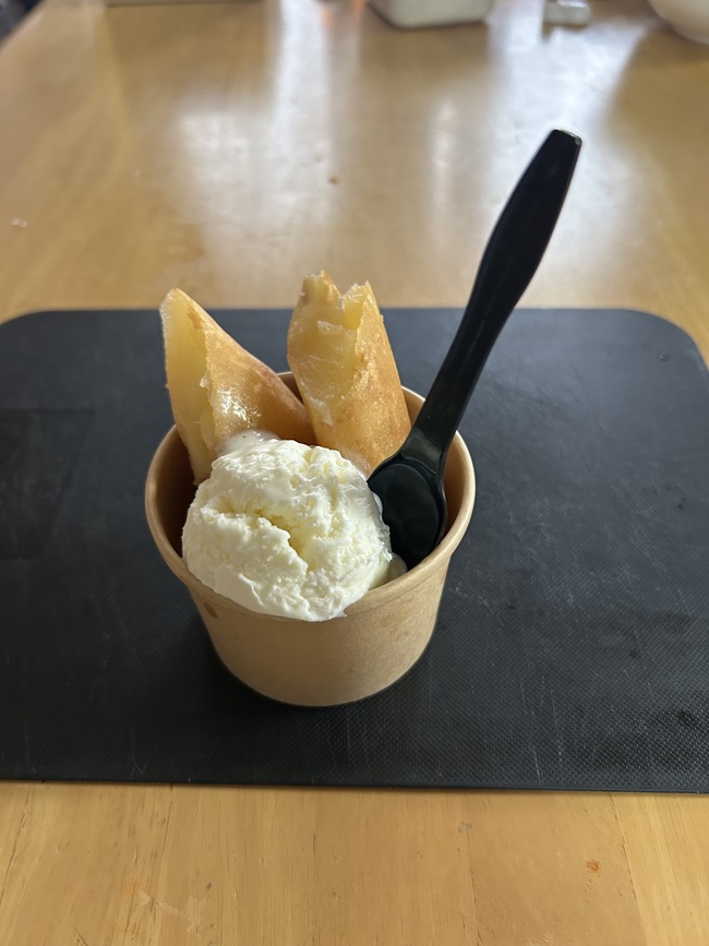 春巻きアップルパイアイス付き
