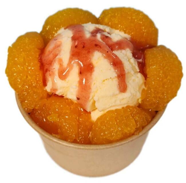 バームクーヘン入りのアイスパフェ