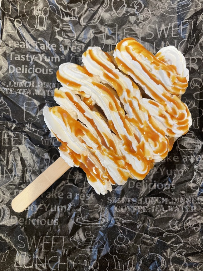 クロッフル　キャラメルホイップ　ミニ