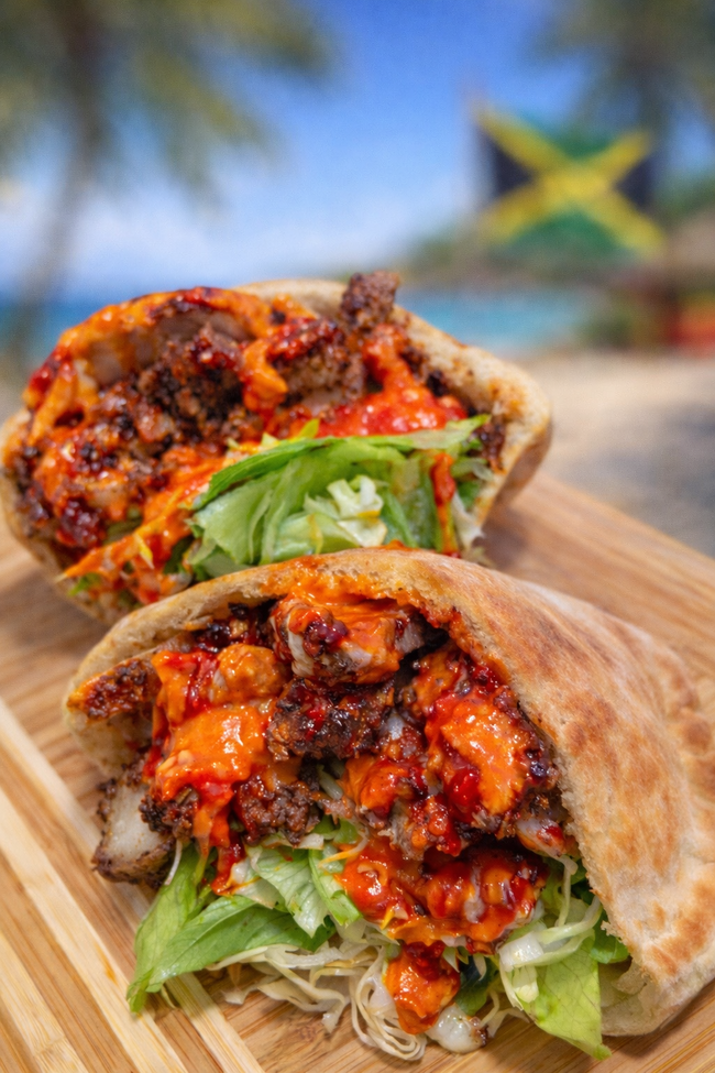 ジャークチキンサンド