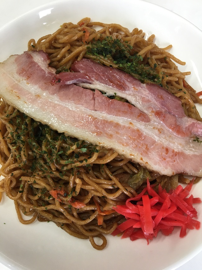 ベーコン焼きそば