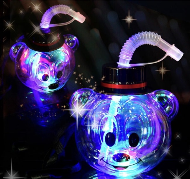 光るボトルジュース