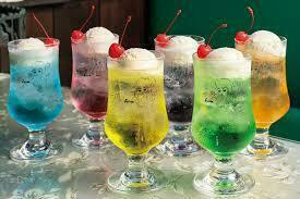 カラフルクリームソーダ