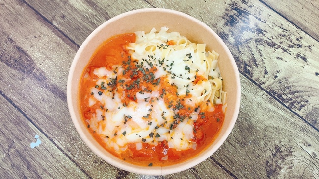 トマトとモッツァレラパスタ　S