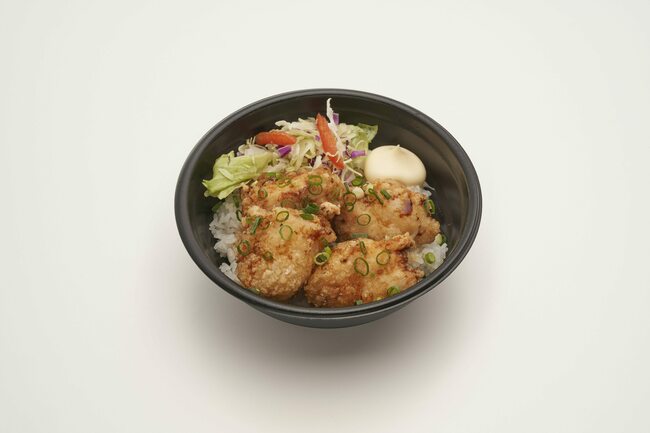 ジューシーむね唐揚げ丼（3個入り）