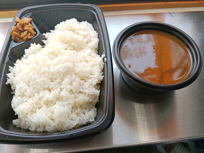 爆盛ポークカレー
