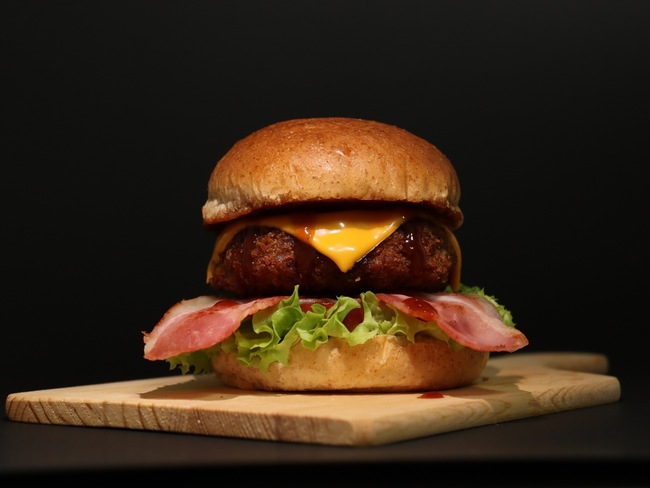 スペシャルメンチカツバーガー