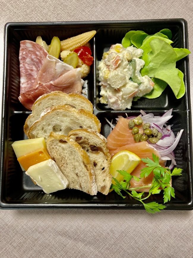 オードブル盛り合わせ