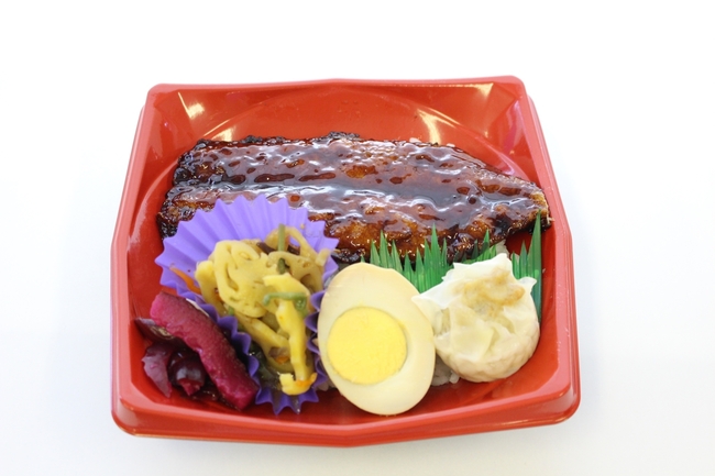 日替わり丼物例　サンマ蒲焼丼