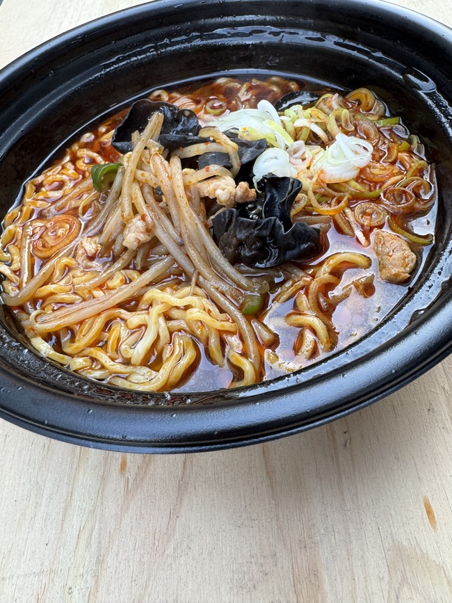 醤油オロチョンラーメン