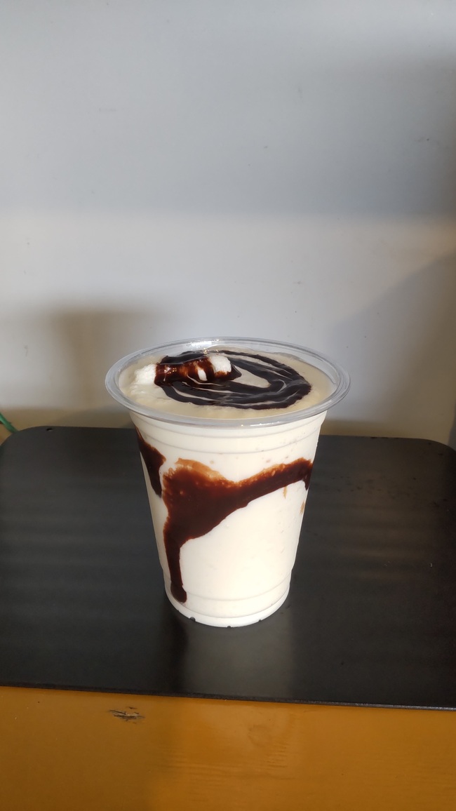 シェイク（チョコソース）